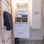 Apartment Cosy T2 Renove, Proche Centre-ville-fibre/netflix *