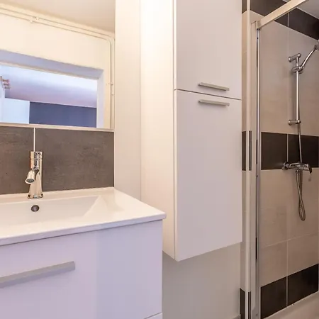 Cosy T2 Renove, Proche Centre-ville-fibre/netflix 아파트 *