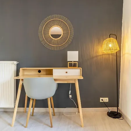 아파트 Cosy T2 Renove, Proche Centre-ville-fibre/netflix 몽뤼꽁